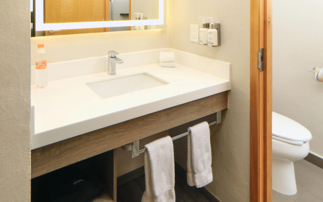 Holiday Inn Express Manzanillo by IHG