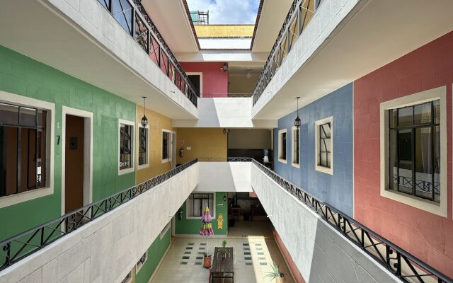 Andaina Hostel