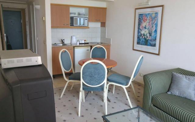 Marom Hof Hacarmel Apartments