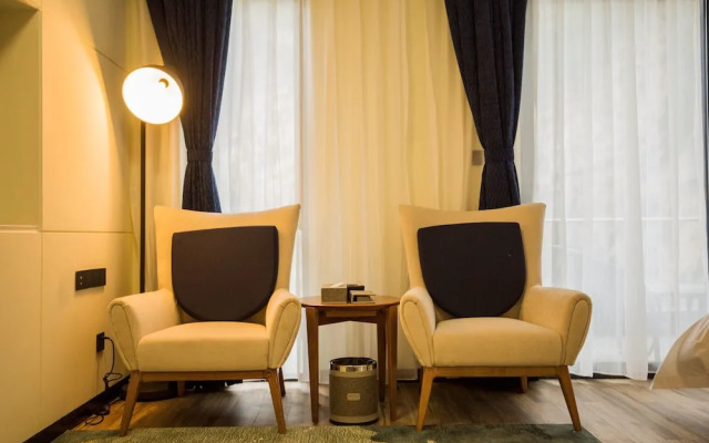 Spring Posh Roadsun International Hotel & Resort