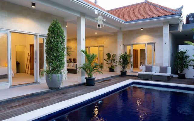 Blue Passion Canggu Villa