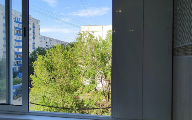 Apartments on Druzhby street 51