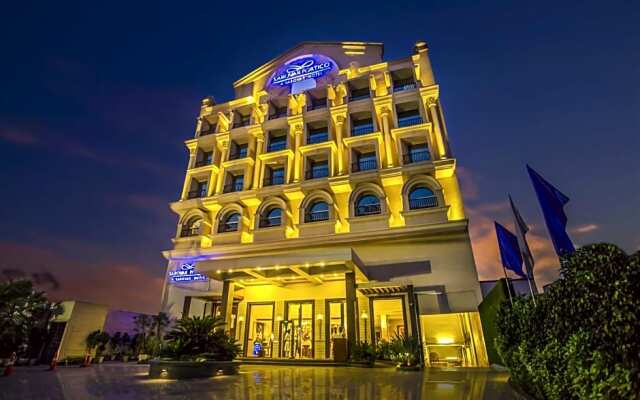 Sarovar Portico Hotel