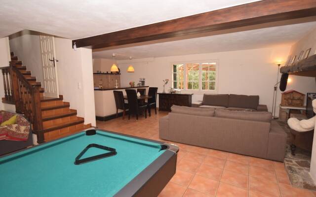 Magnificent Villa in Calonge With Terrace