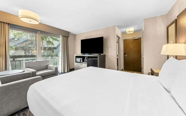 Best Western Plus Banff International Lodge