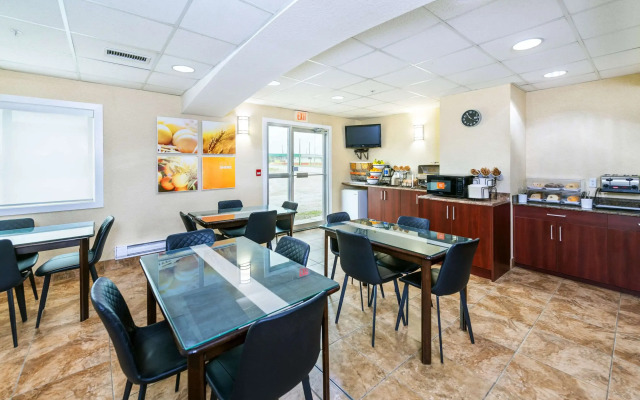 Comfort Inn And Suites Edson