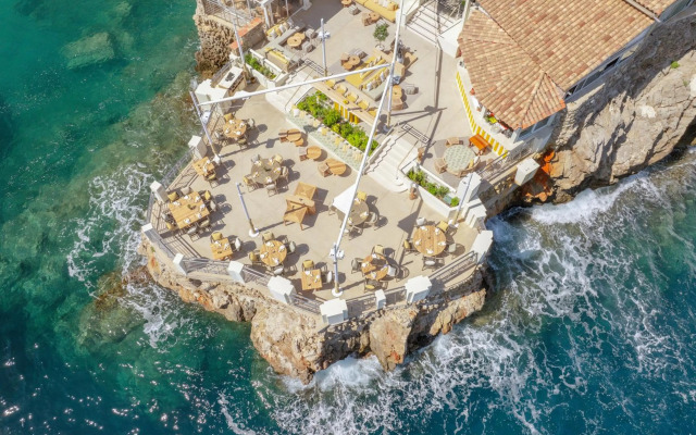 Monte Carlo Beach