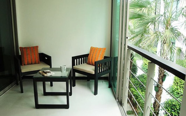 N212 Regent Apartments