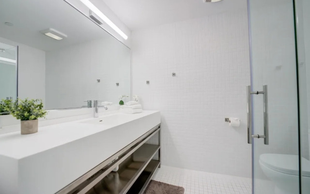 FRONTDESK Tremont Oaks Micro Apts Cleveland