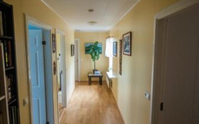 Guesthouse Borg-Njardvík