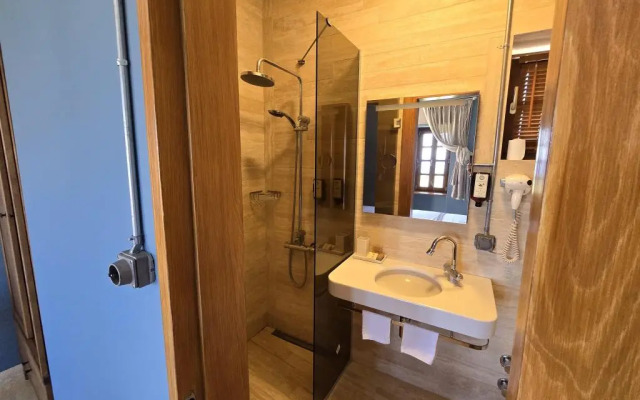 Hane Assos Hotel