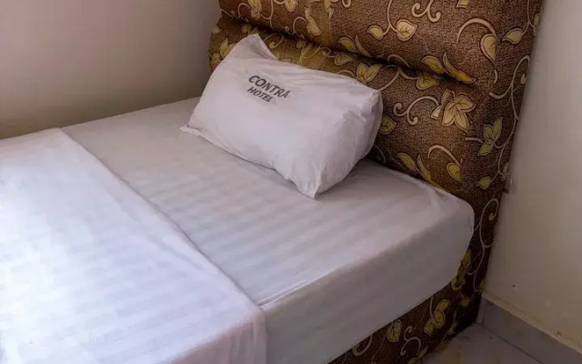 Contra Hotel