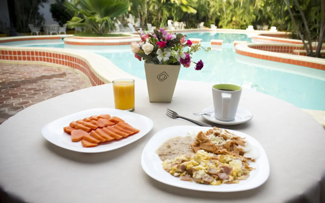 Hotel Playa Azul