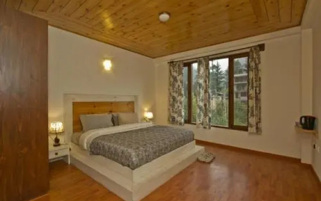 Sashas Hotel