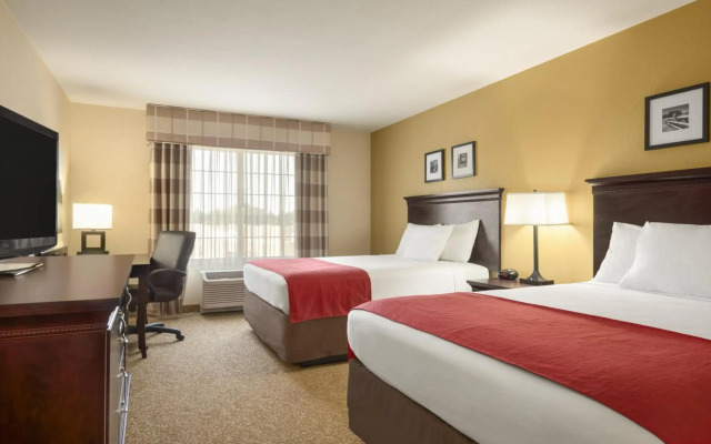 Country Inn & Suites by Radisson, Minot, ND