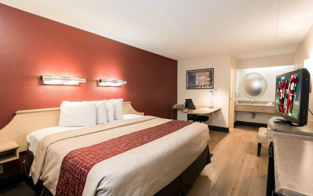 Red Roof Inn Rockford East – Casino District