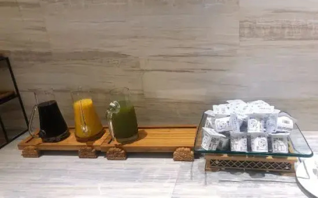 JI Hotel (Hangzhou Xiaoshan Airport Avenue)