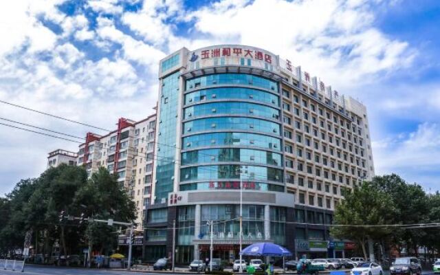Yuzhou Peace Hotel