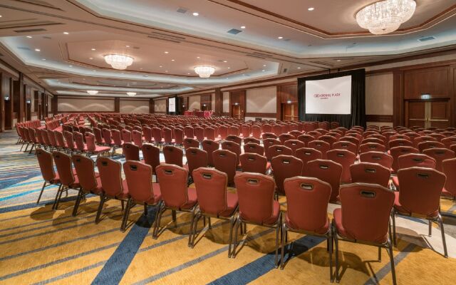 Crowne Plaza Springfield by IHG