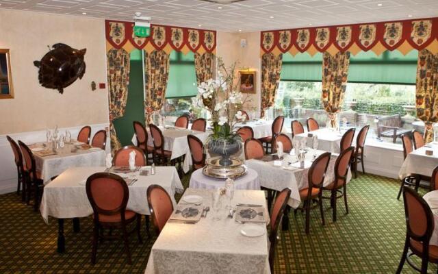 Quarterdeck Hotel
