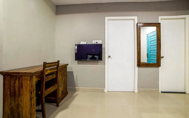 Jeyanthilal Apartment by OYO Rooms