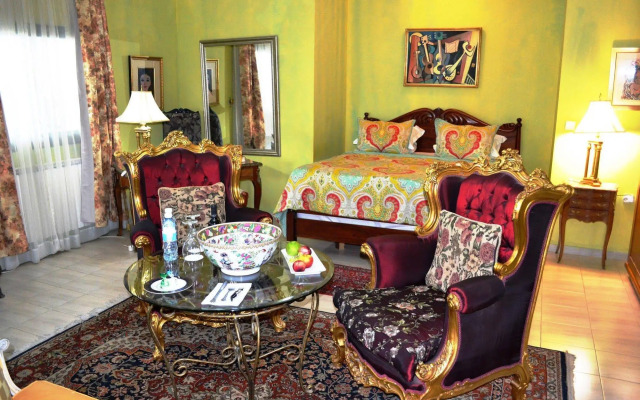 Palacio Domain Luxurious Boutique Hotel