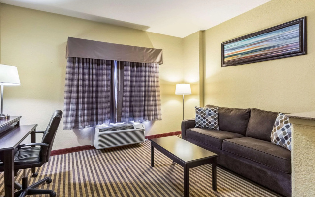 Quality Suites North Houston