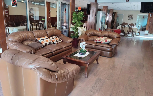 Jr Hotel