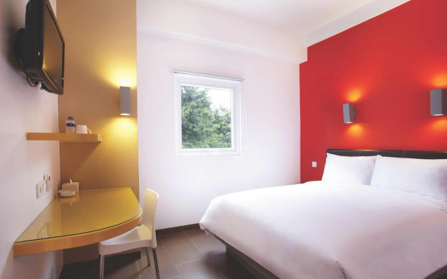 Amaris Hotel Cihampelas Bandung
