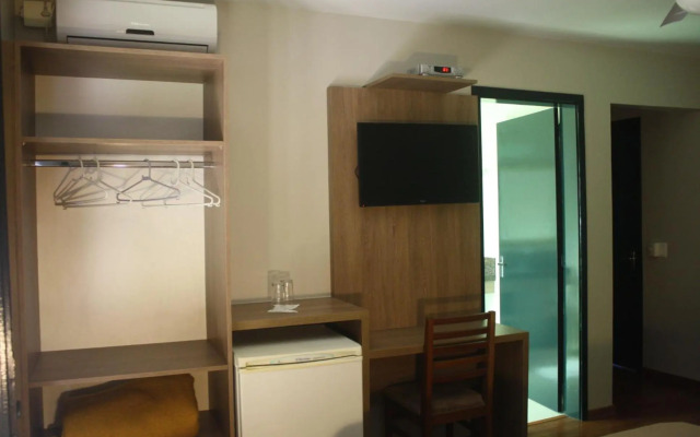 Pousada dos Pinheirais