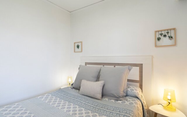 Swanky Apartment in Gandia With Swimming Pool