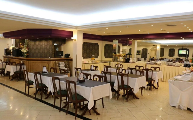 Centuria Hotel Buenos Aires