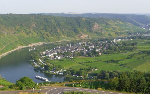 Beautifully Restored And Renovated House in the Most Beautiful Town on the Mosel