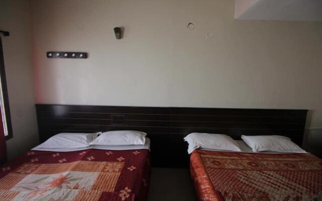 Hotel S C V D S