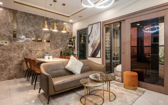 Luxury Home Landmark 81