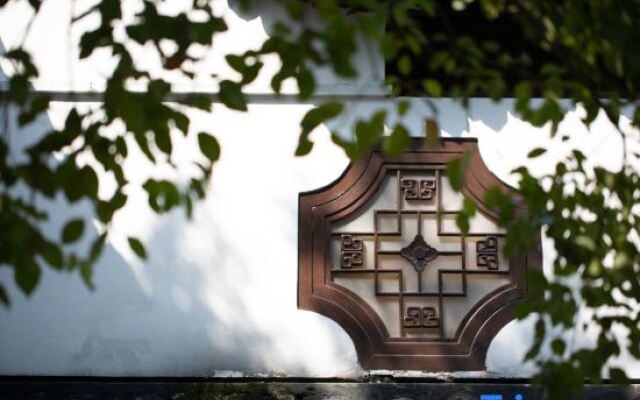 Yebo Qinhuai Water Street Hotel (Nanjing Confucius Temple)