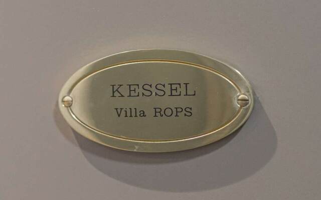 Kessel Villa Rops Private apartment