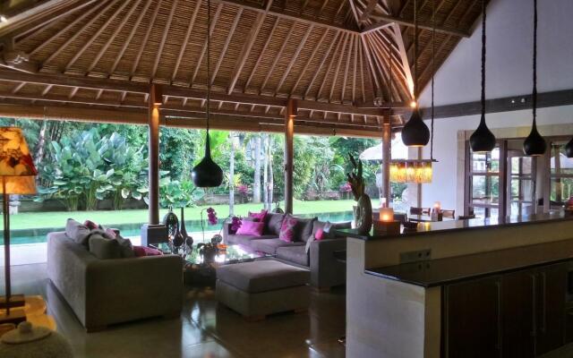 Rouge - Private Villas Ubud