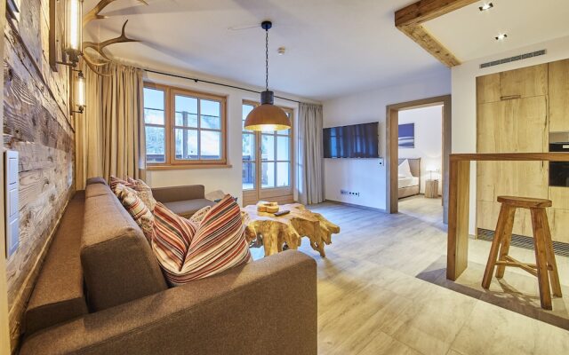 The Peak - Premium Apartments