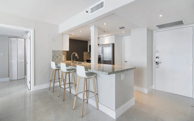 Edgewater Hideaway Minutes to Brickell