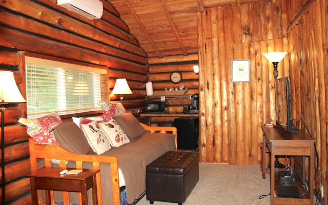 Yellowstone Hot Spring Cabins