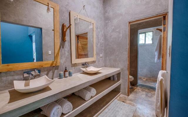 SANTUARIO SOL LAGOON FRONT 24 PAX 6 br cuartos