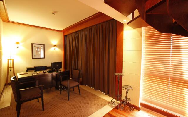 Crowne Plaza Hotel Beirut by IHG