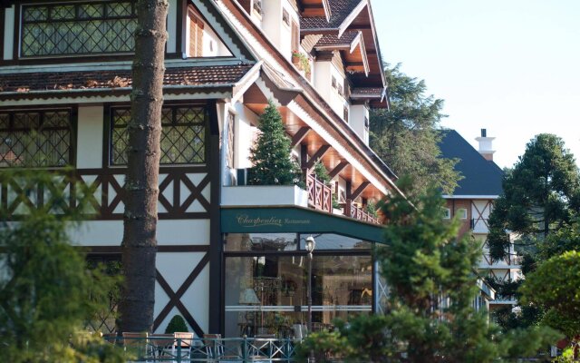 Le Suisse Elegance Hotel