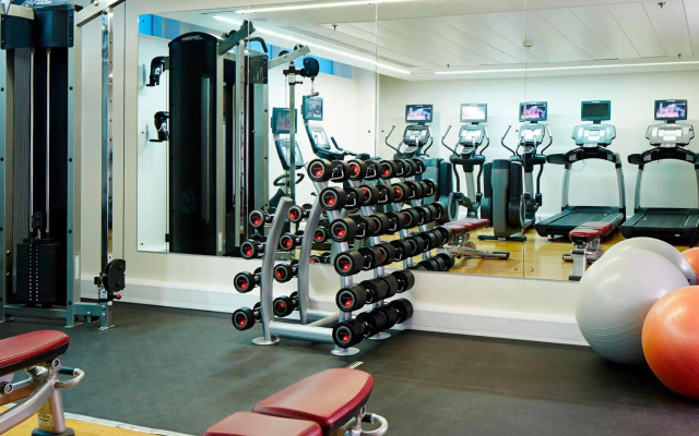 Lingfield Park Marriott Hotel & Country Club
