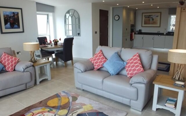 Waters Edge 15
