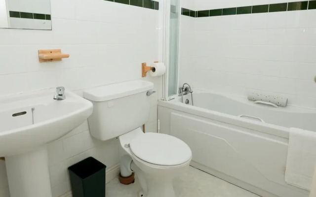 Moore Bay Holiday Homes