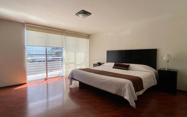 Grupo Kings Suites Chimborazo