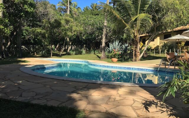 Pousada Araçás Village