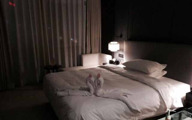 Thank Inn Plus Hotel Henan Zhengzhou  Economic and Technological Development Zone Tower